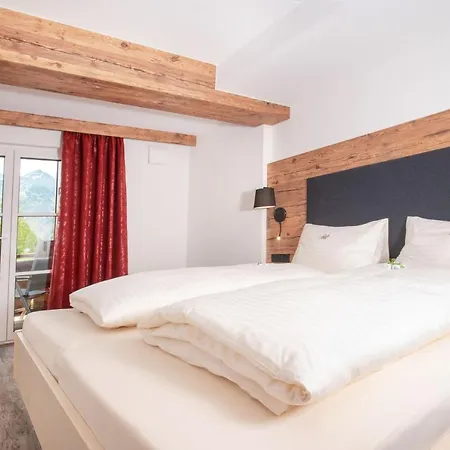 Apartament Dodel *